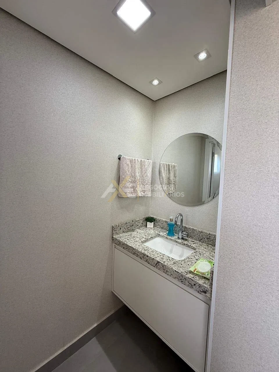 Apartamento Mont Blanc de 3 quartos c/suite e moveis planejados a Venda no Centro de Rolandia, Pr.