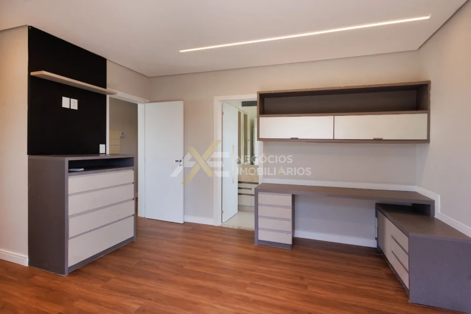 CASA DE ALTO PADRÃO – VILLAGIO DO ENGENHO