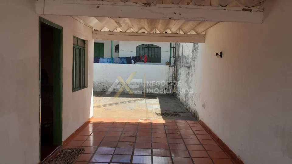 Imagens do imóveis Casa a venda com edícula no fundo