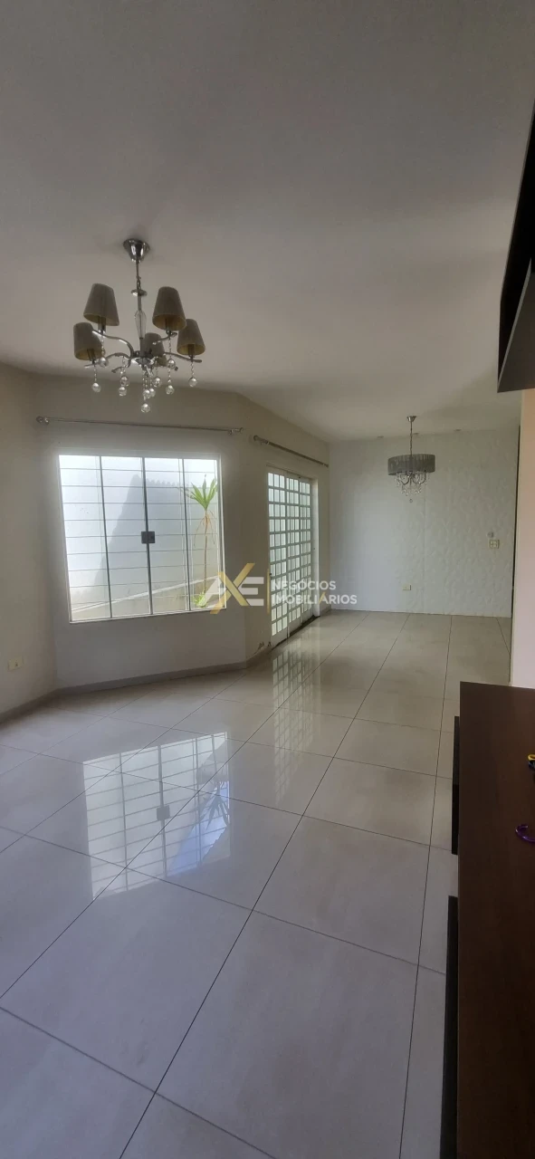 Imagens do imóveis CASA À VENDA NO JARDIM MONTE REAL - CAMBÉ-PR