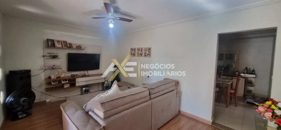 CASA À VENDA NO CAMBÉ II , COM 3 QUARTOS (SENDO 2 SUÍTE)