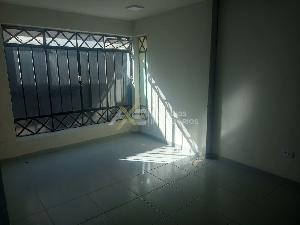 Comercial para Locação no Centro de Cambé, Pr.