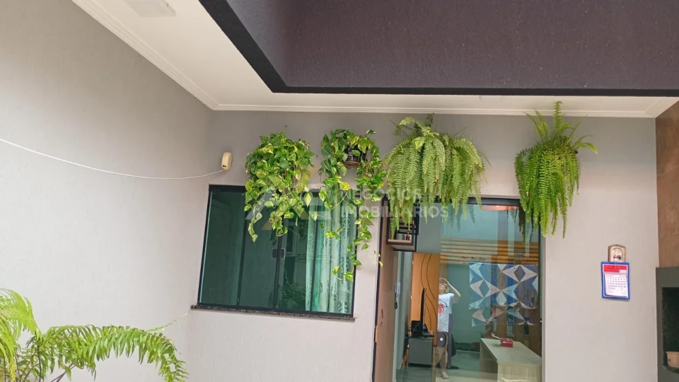 Imagens do imóveis Casa a Venda de 3 quartos no Jardim Cafe 2 na cidade de Cambé, Pr.