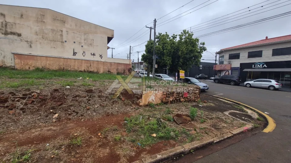 Imagens do imóveis Terreno À Venda Centro Cambé