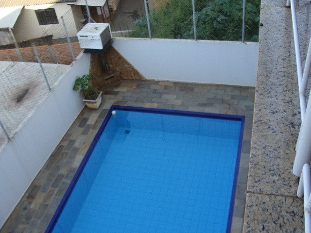 Casa a Venda de Alto Padrão no Parque Sella com Piscina, em Cambé, Pr - foto 25