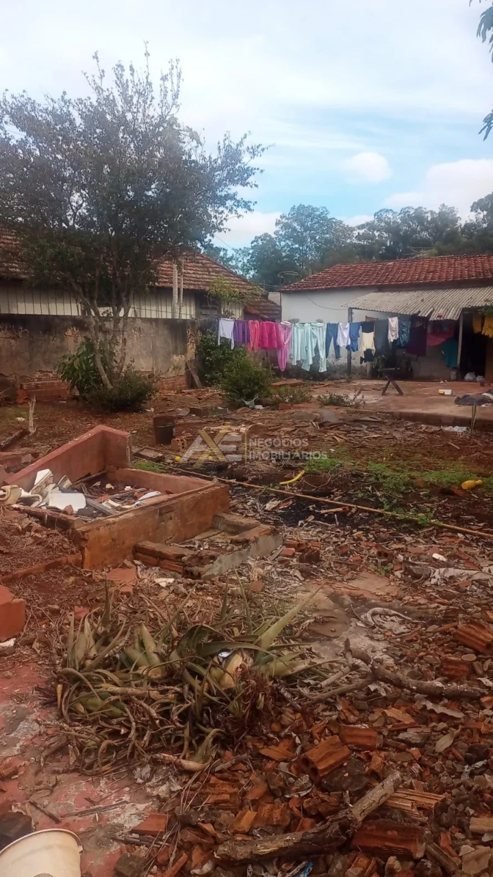 Imagens do imóveis Terreno a Venda na Vila Brasil em Cambé