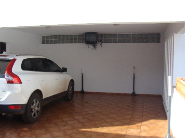 Casa a Venda de Alto Padrão no Parque Sella com Piscina, em Cambé, Pr - foto 27