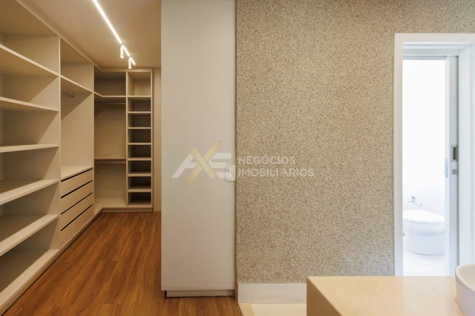 CASA DE ALTO PADRÃO – VILLAGIO DO ENGENHO