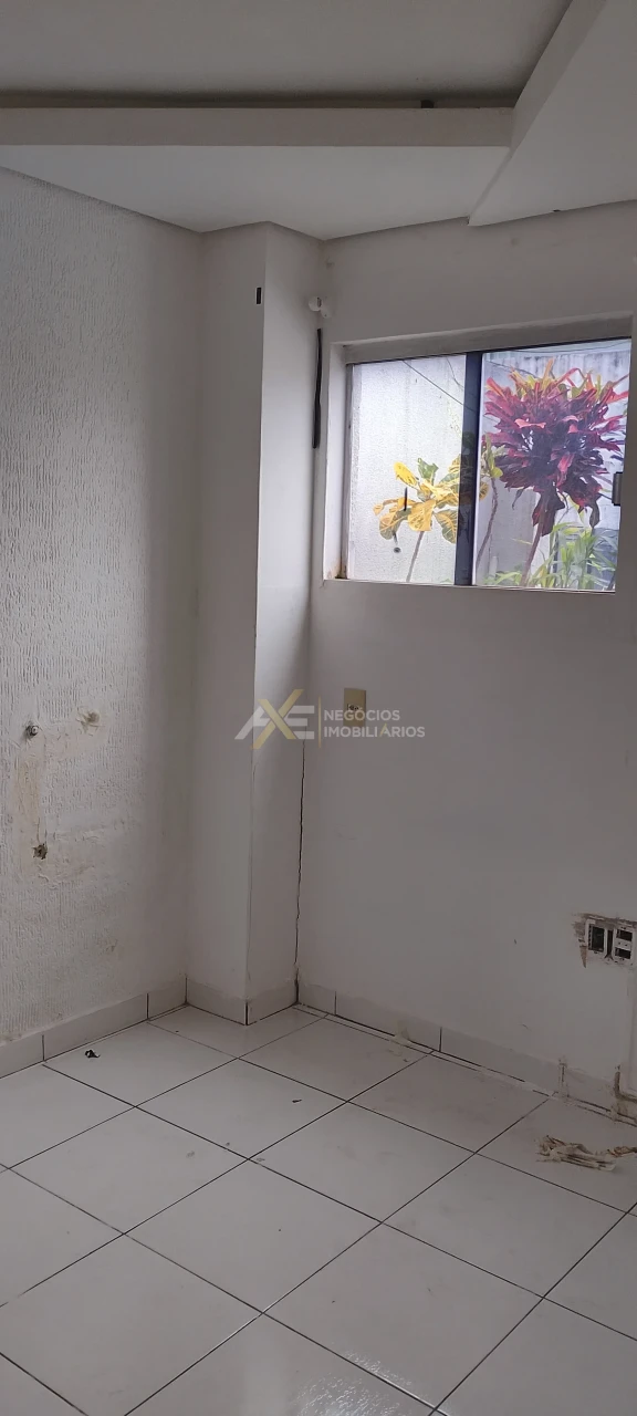 Casa Comercial com 5 salas para locação Parque sella em Cambé, Pr