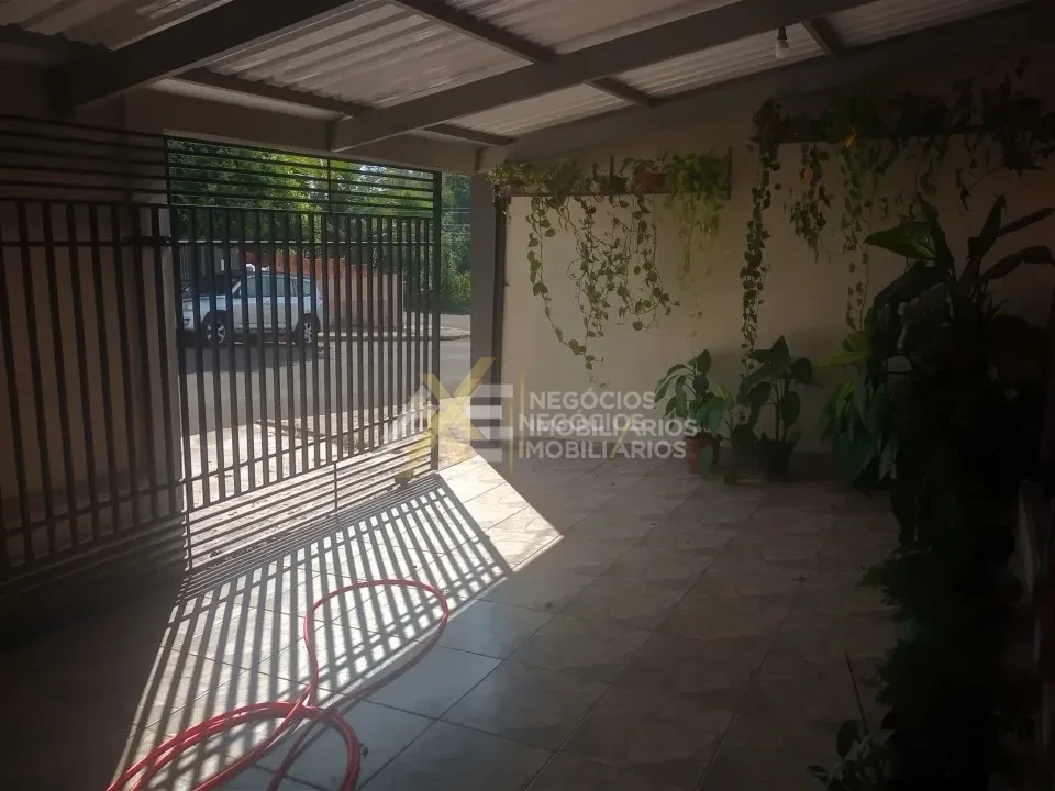 Imagens do imóveis Casa Para Alugar de 2 quartos c/ Cozinha Planejada no Residencial Abussafe Cambé