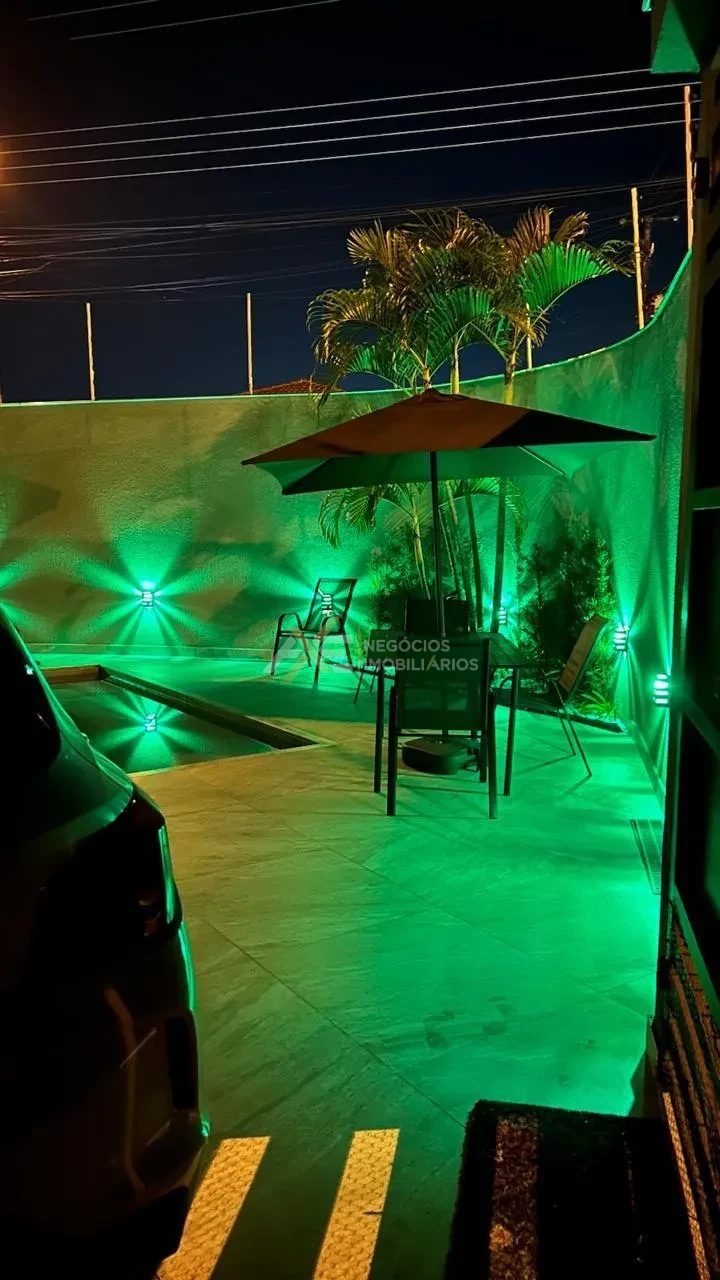 Imagens do imóveis LINDA CASA  ASSOBRADADA JARDIM MORUMBI, COM 3 QUARTOS (SENDO 1 SUÍTE), PISCINA, CHURRASQUEIRA