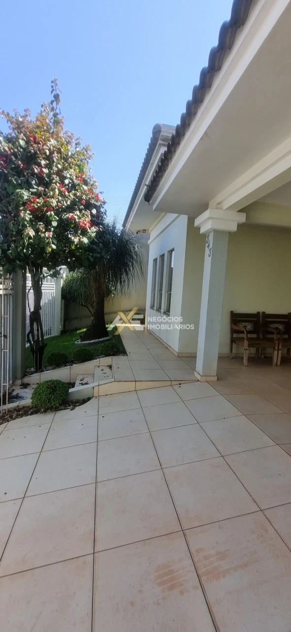 Imagens do imóveis CASA À VENDA NO JARDIM MONTE REAL - CAMBÉ-PR