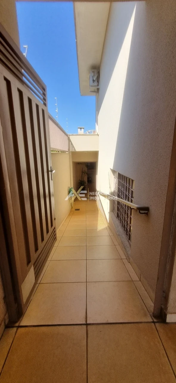 Imagens do imóveis CASA À VENDA NO PARQUE RESIDENCIAL OSVALDO SELLA