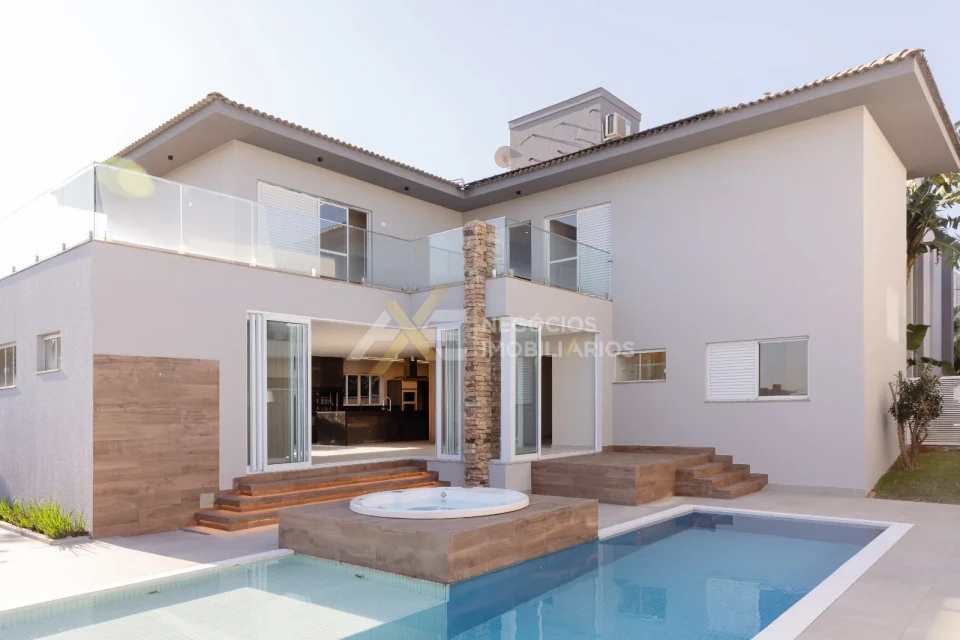 CASA DE ALTO PADRÃO – VILLAGIO DO ENGENHO