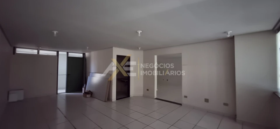 SALAS COMERCIAL À VENDA  NA RUA PERNAMBUCO EM LONDRINA -PR