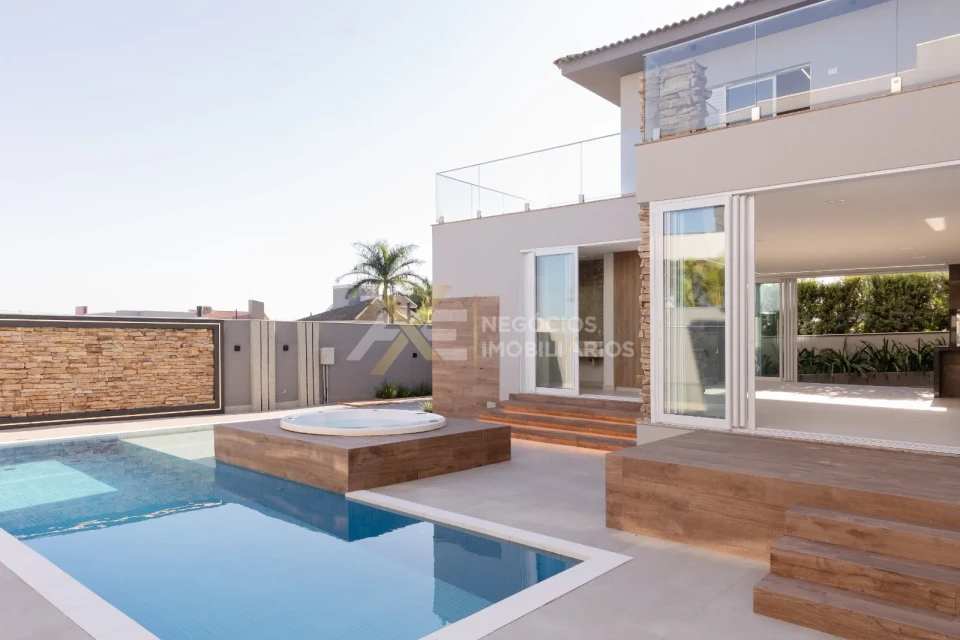 CASA DE ALTO PADRÃO – VILLAGIO DO ENGENHO