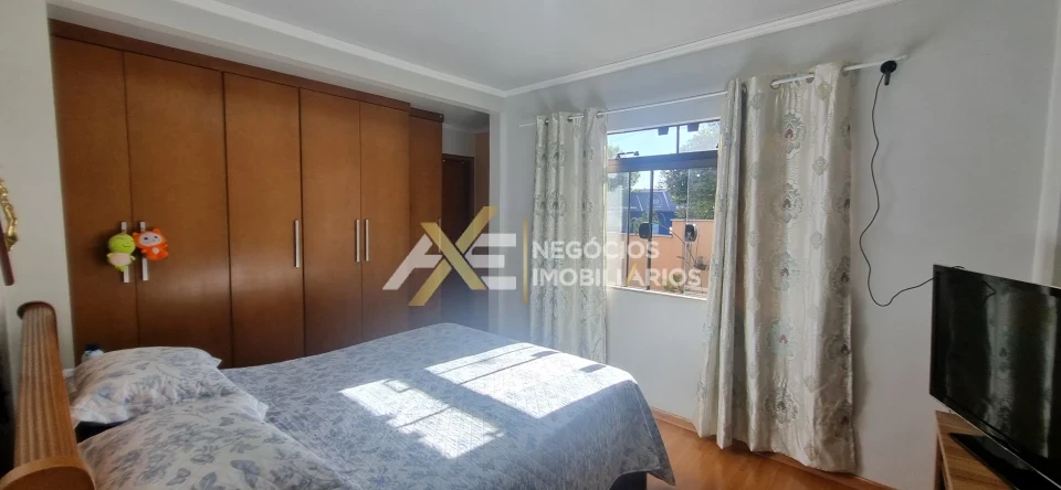 CASA À VENDA NO CAMBÉ II , COM 3 QUARTOS (SENDO 2 SUÍTE)