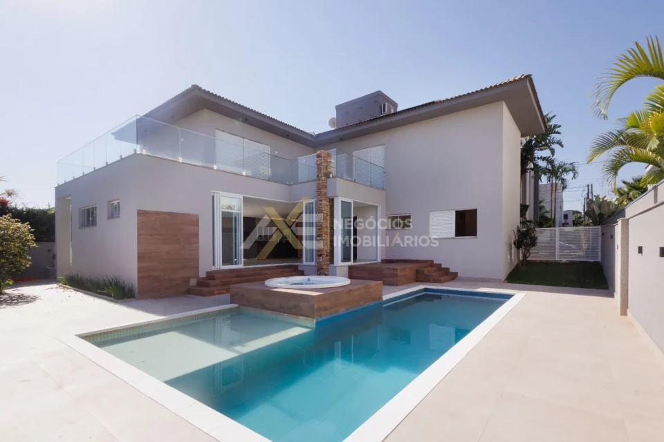 CASA DE ALTO PADRÃO – VILLAGIO DO ENGENHO