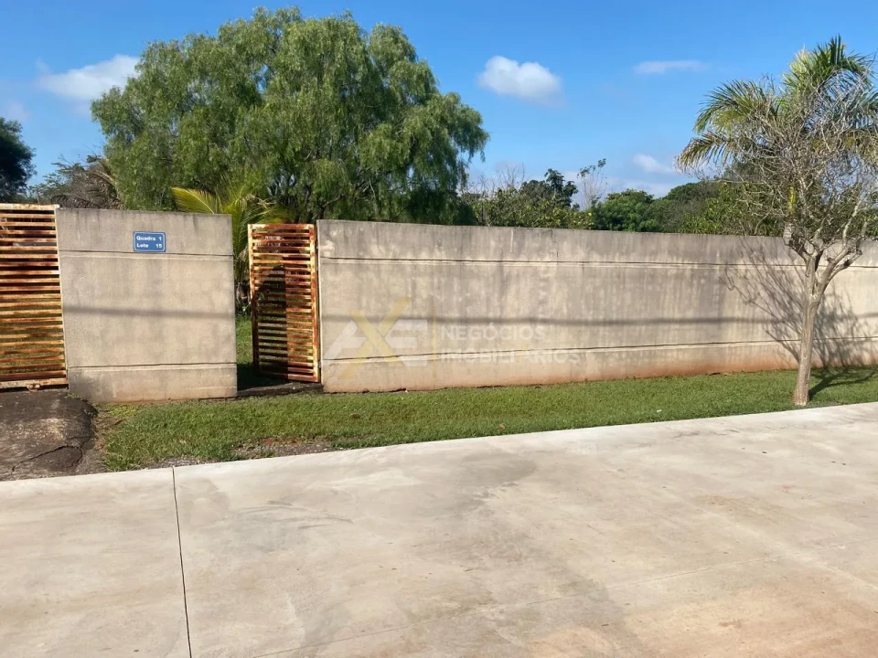 Imagens do imóveis Fazenda/Sítios/Chácaras À Venda Condominio De Chacaras Bratislava Cambé