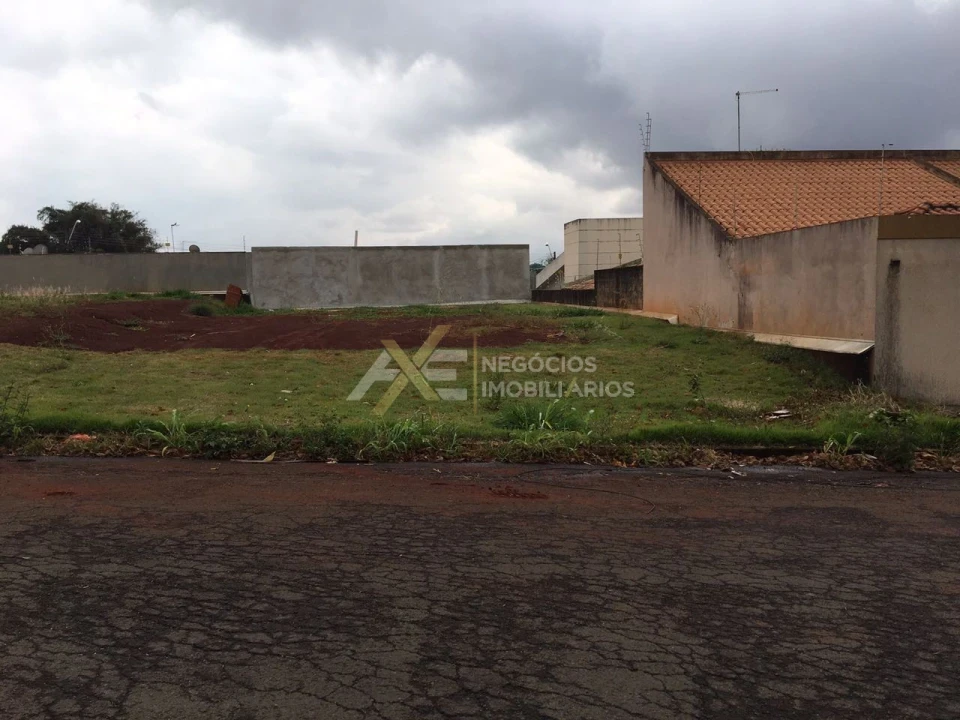 OPORTUNIDADE DE TERRENO A VENDA EM CAMBÉ