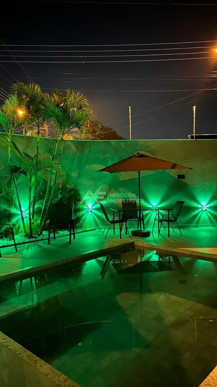 Imagens do imóveis LINDA CASA  ASSOBRADADA JARDIM MORUMBI, COM 3 QUARTOS (SENDO 1 SUÍTE), PISCINA, CHURRASQUEIRA