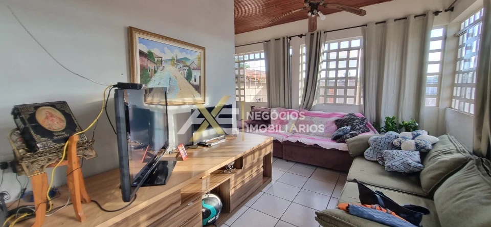 Imagens do imóveis CASA À VENDA EM CAMBÉ, AVENIDA SANTO CASARO, CAMBÉ 2