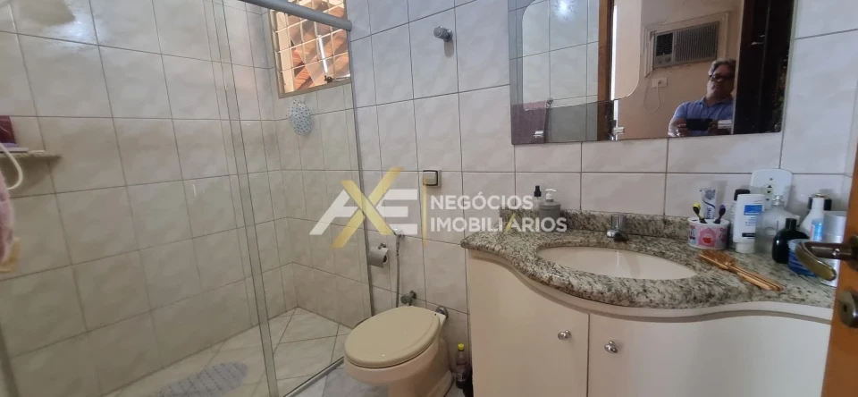 CASA À VENDA NO CAMBÉ II , COM 3 QUARTOS (SENDO 2 SUÍTE)