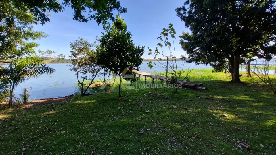 CHÁCARA "MOLHADA" NO RECANTO CASA GRANDE EM ALVORADA DO SUL