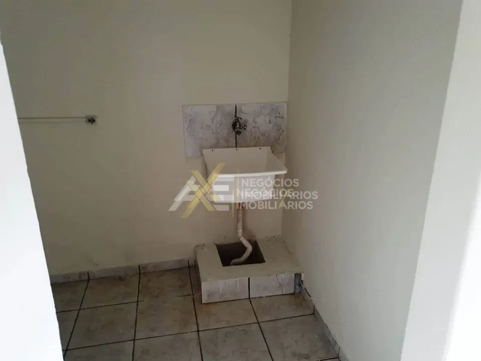Imagens do imóveis CASA PARA LOCAÇÃO DE 3 QUARTOS NO JARDIM VITORIA EM CAMBE, PR