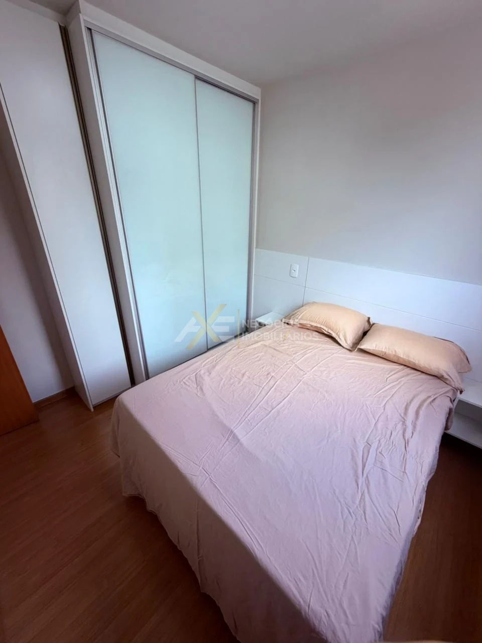 Imagens do imóveis APARTAMENTO A VENDA COM MOBILIA