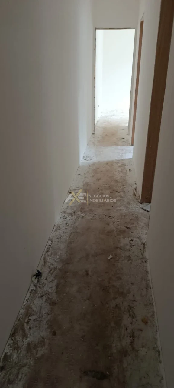 CASA GEMINADA com 3 quartos (sendo 1 suíte)