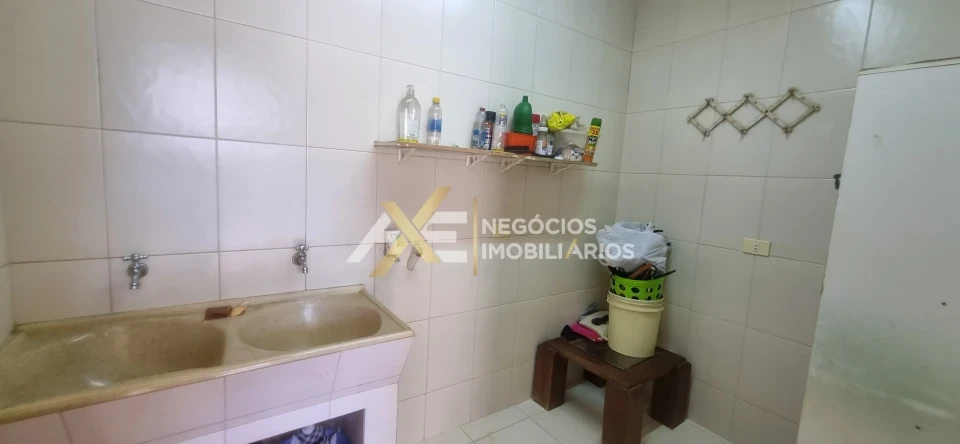 Imagens do imóveis CASA À VENDA NO JARDIM MONTE REAL - CAMBÉ-PR