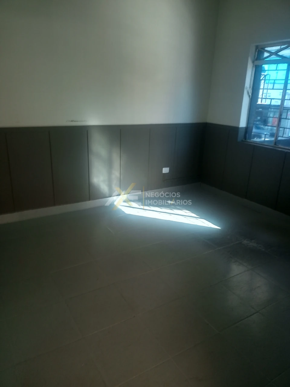 Comercial para Locação no Centro de Cambé, Pr.
