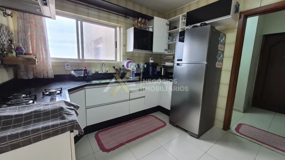 Imagens do imóveis Apartamento de Alto Padrão com 234 m² | 5 Quartos | 3 Suítes | Centro de Cambé