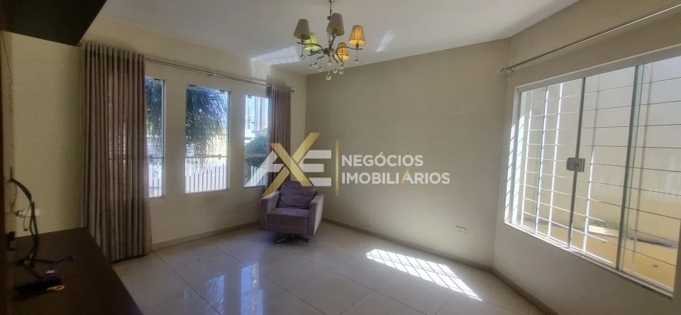 Imagens do imóveis CASA À VENDA NO JARDIM MONTE REAL - CAMBÉ-PR