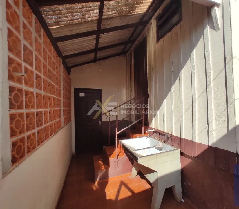 Casa a venda Jardim Santa Isabel com duas casas no terreno em Cambé, Pr.