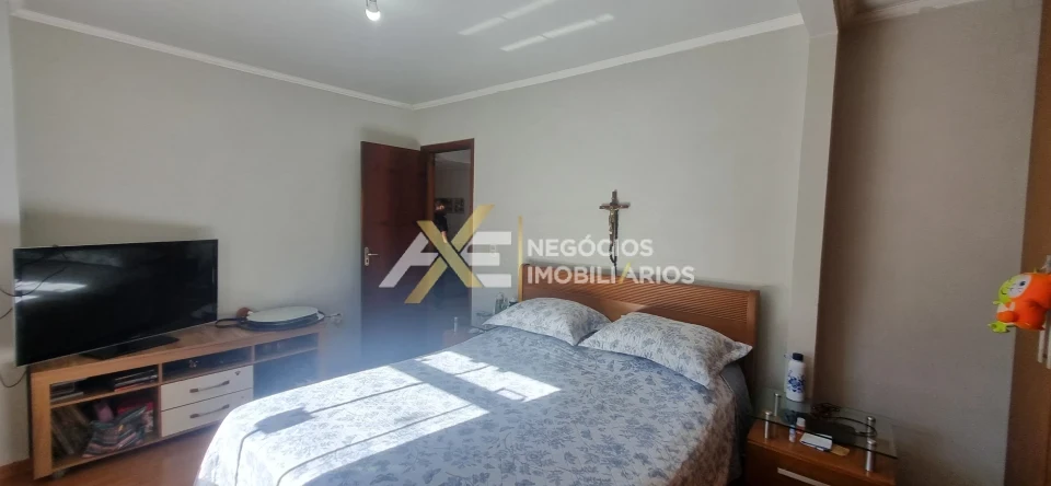 CASA À VENDA NO CAMBÉ II , COM 3 QUARTOS (SENDO 2 SUÍTE)