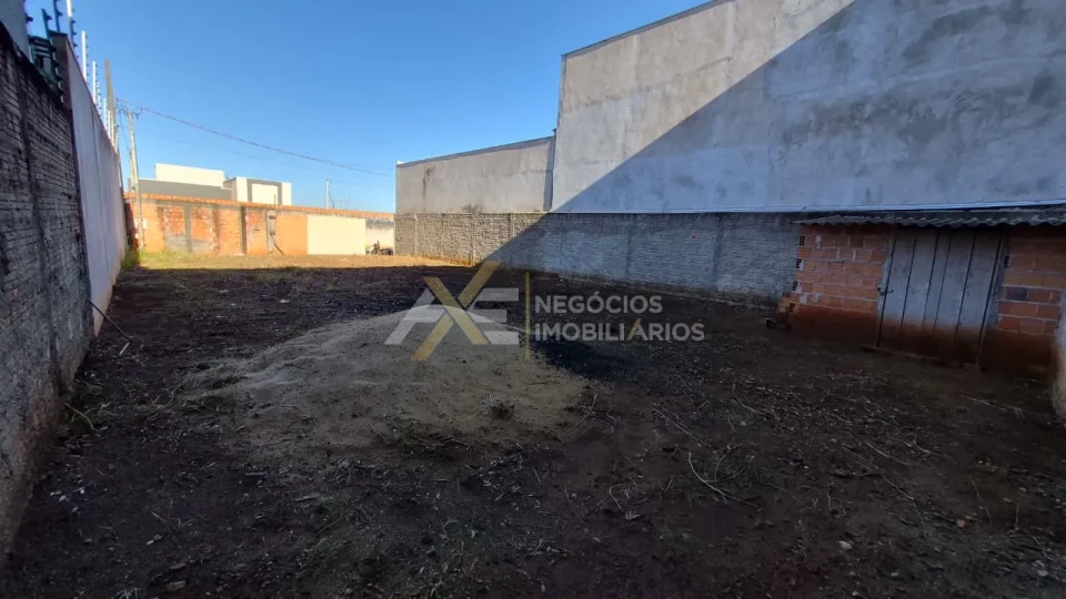 Imagens do imóveis Terreno À Venda Residencial Das Torres Cambé