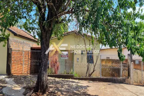 CASA À VENDA NO JARDIM ALVORADA EM CAMBÉ