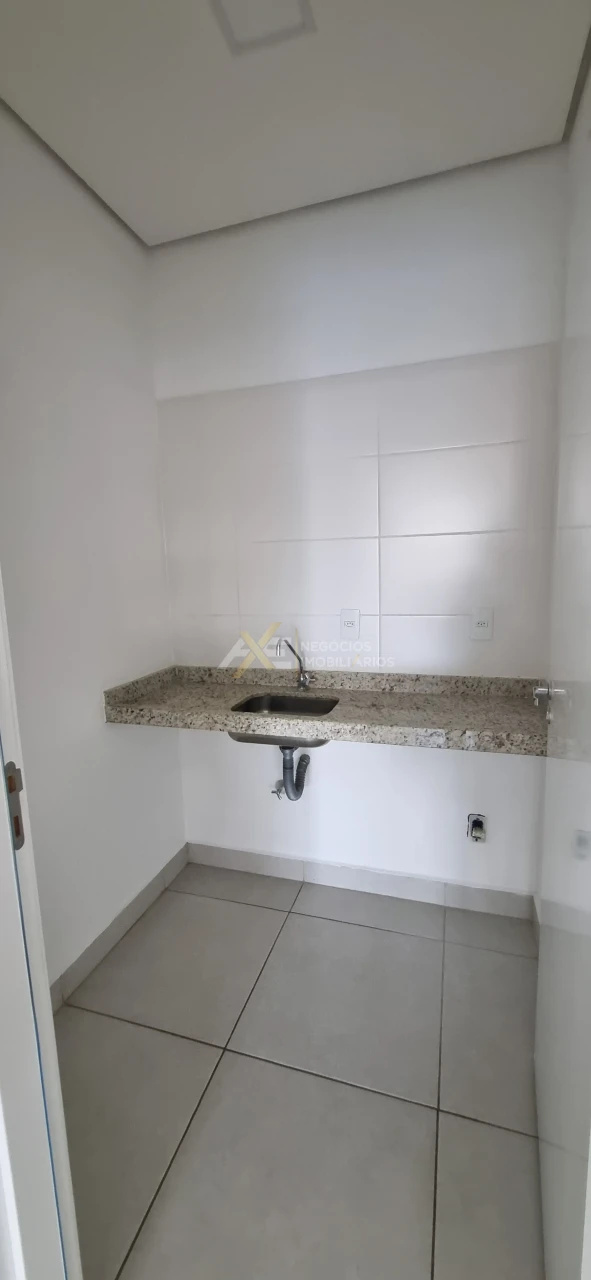 Imagens do imóveis CENTRO EMPRESARIAL ESPANHA