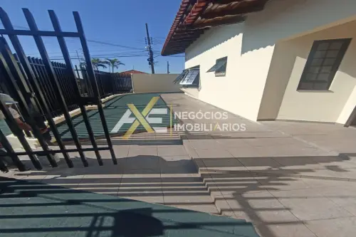 Locação casa na Vila Guarani