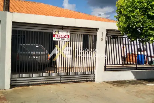 Venda casa geminada Jd Bela Itália