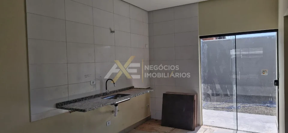 Imagens do imóveis Casa a Venda Jardim Vale Verde na cidade de Cambé, Pr, estuda a possibilidade de pegar veiculo como parte de pagamento