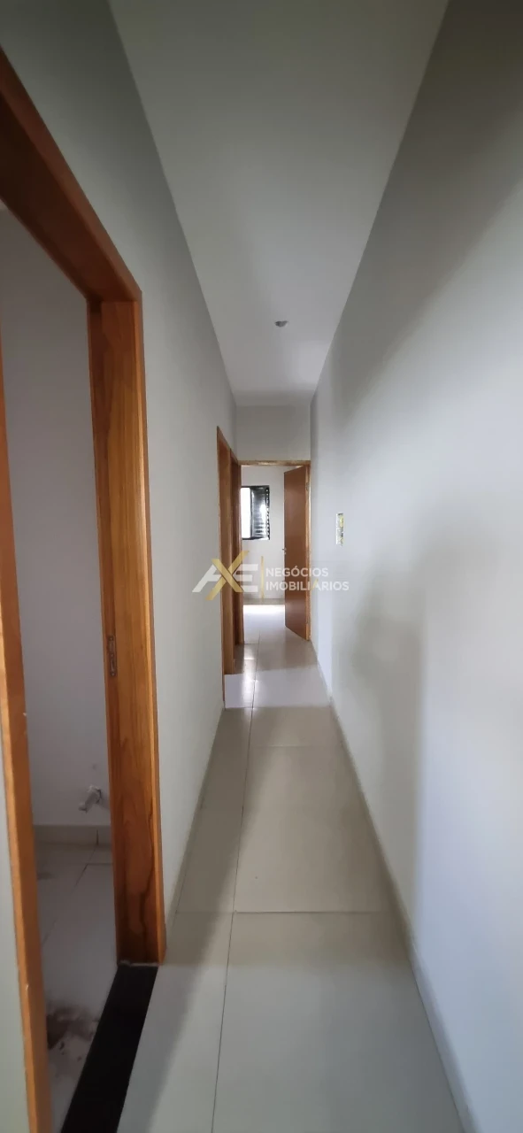 Imagens do imóveis CASA À VENDA DE 3 QUARTOS (SENDO 1 SUÍTE), JARDIM PARANA