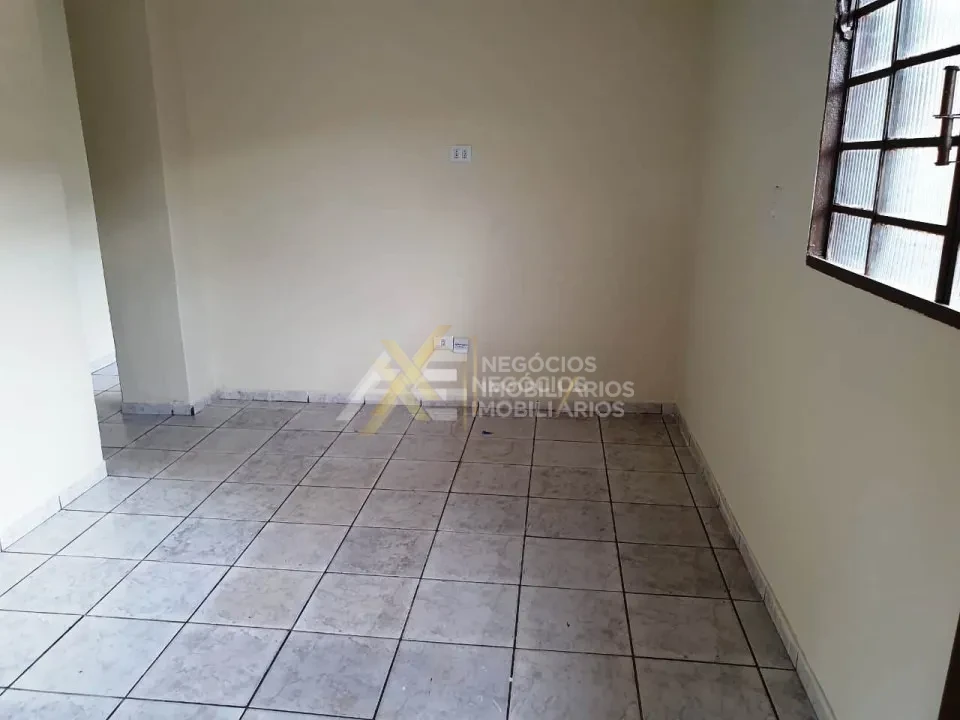 Imagens do imóveis CASA PARA LOCAÇÃO DE 3 QUARTOS NO JARDIM VITORIA EM CAMBE, PR