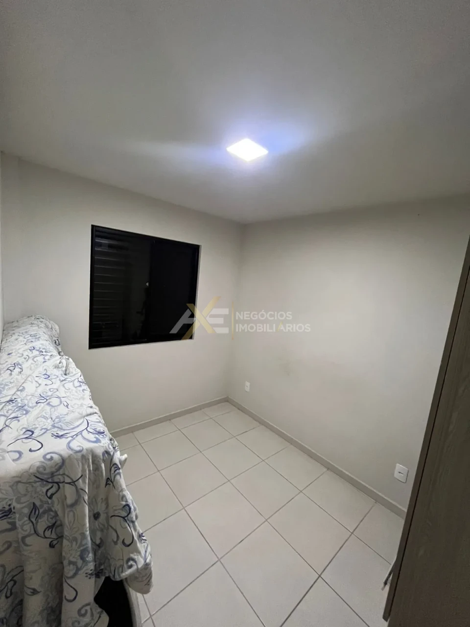 Imagens do imóveis Apartamento de 2 Quartos, Garden e Churrasqueira no Condomínio Vittace Reserva em Cambé