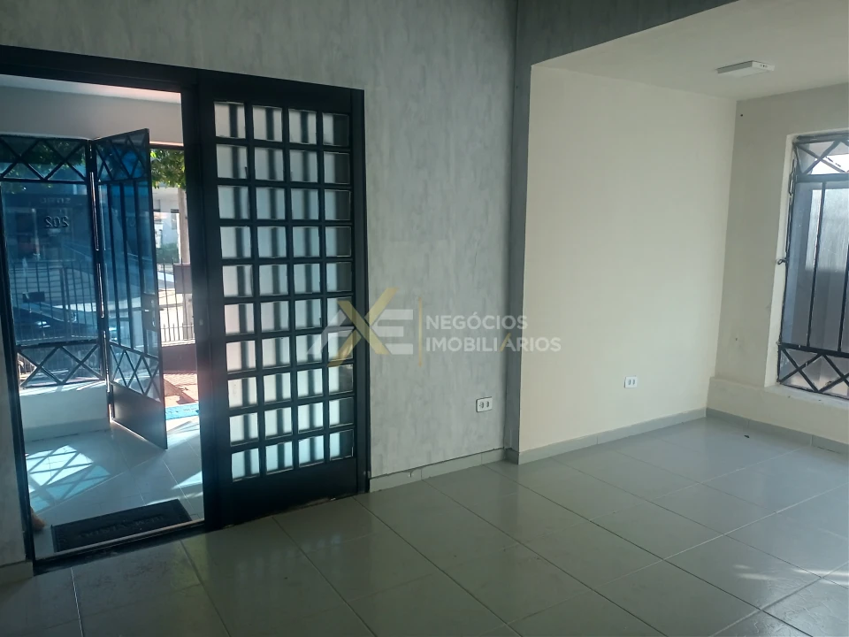 Comercial para Locação no Centro de Cambé, Pr.