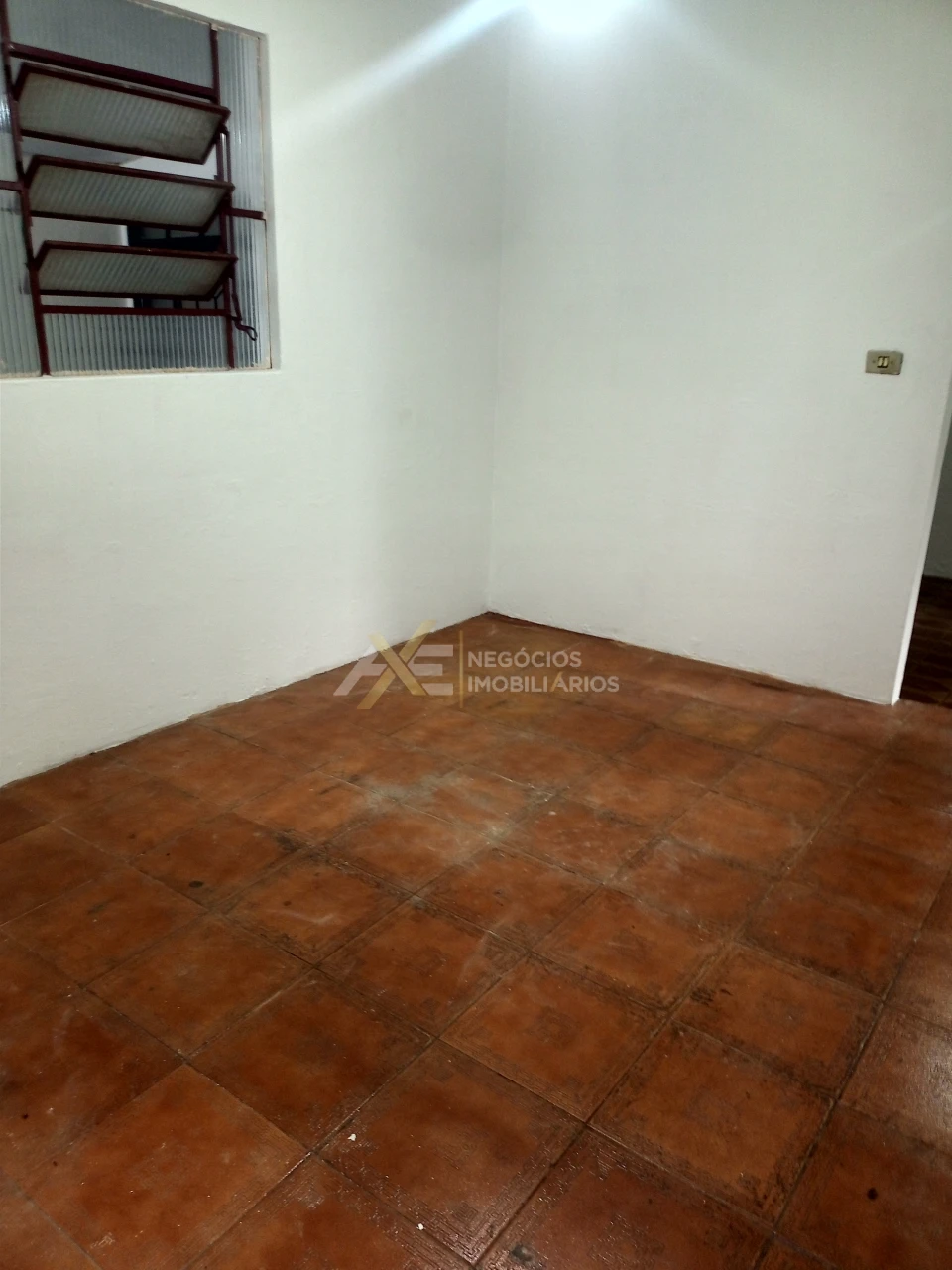 Oportunidade  Casa com Edicula no fundo a Venda no Jardim Taroba Cambe Pr.