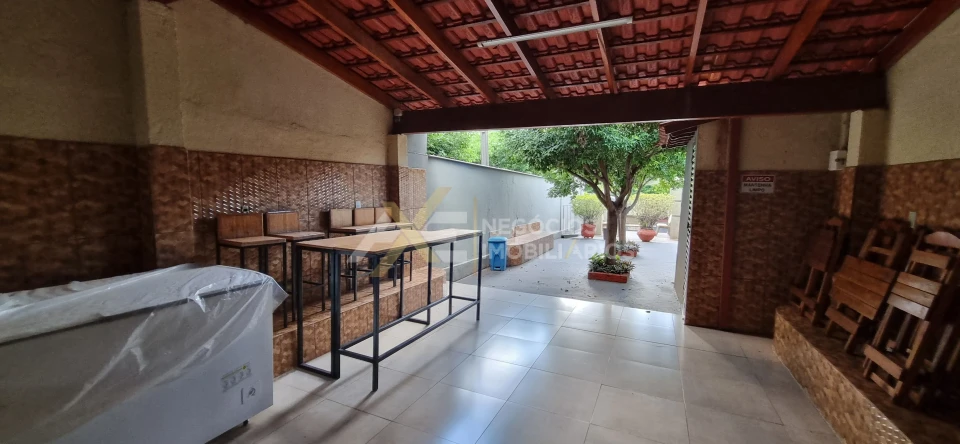 Imagens do imóveis CASA Á VENDA COM 2 DORMITORIOS NO CONDOMÍNIO SABARÁ I