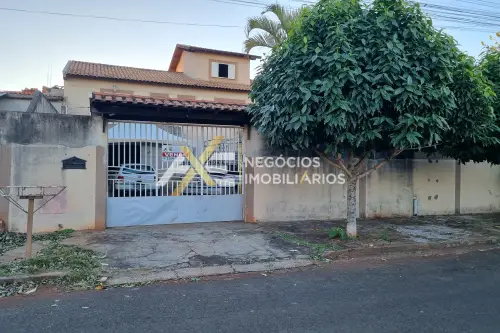 CASA SOBRADO 3 QUARTOS ( SENDO 1 SUÍTE )